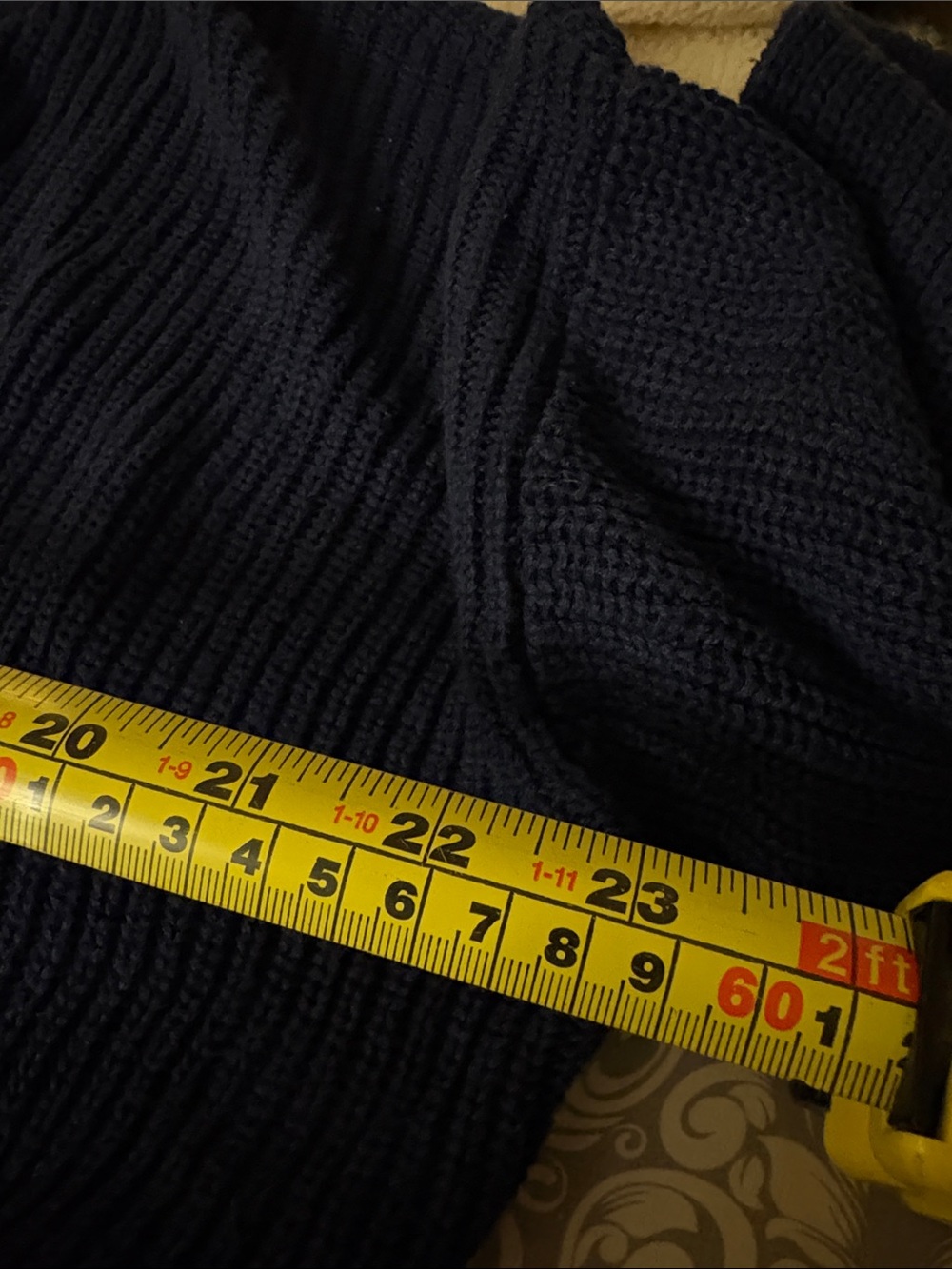 TNA Navy Cropped Button-Front V-Neck Cardigan - Picture 9 of 11